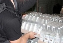 На Рівненщині вилучили понад 25 тисяч пляшок «лівої» горілки