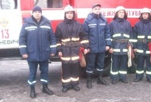 У Маневичах на пожежі врятували двох стареньких