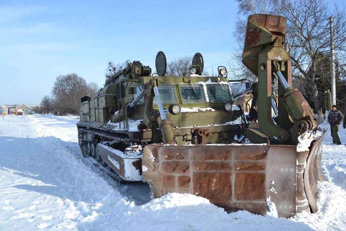 Волинські військові визволяли рівненські села зі снігового полону