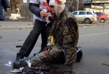 З Майдану поранених до лікарень відвозять сотнями