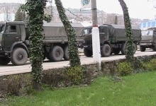 Українські прикордонники у Криму під тиском утримують свої частини