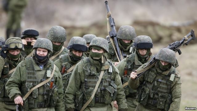 Росія в Крим направила 30 тисяч військових!