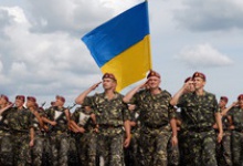 Україна нарешті вирішила забирати війська з Криму