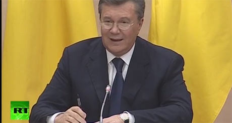 Янукович просить виключити з Партії регіонів