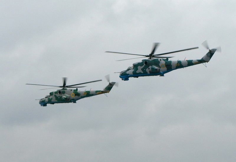 На Львівщині архієпископ УПЦ КП допоміг відремонтувати 5 бойових гелікоптерів (фото)