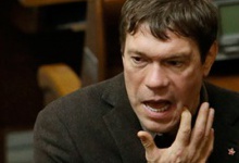 У Миколаєві Олег Царьов бився з виборцями, які голосували за ПР (відео)