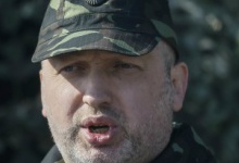Турчинов ввів у дію рішення про антитерористичну операцію із залученням армії