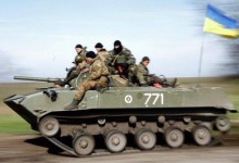 Дніпропетровські десантники забрали у бандитів дві бронемашини