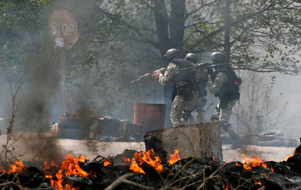Під час операції у Слов’янську знищено від 7 до 13 сепаратистів, у відповідь Росія готується до вторгнення в Україну