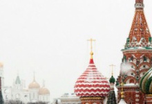 Москву засипало... травневим снігом