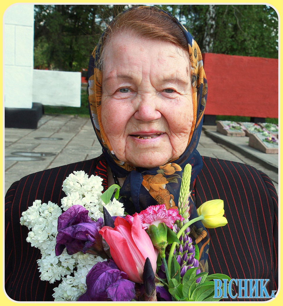 Пенсіонерка з Млинова щороку висаджує тисячу тюльпанів для тих, хто не вернувся з війни
