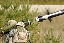 США може допомогти Україні протитанковою і протиповітряною зброєю