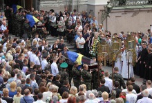 Луцька міська рада виділила 400 тисяч гривень сім’ям загиблих на Донеччині військових