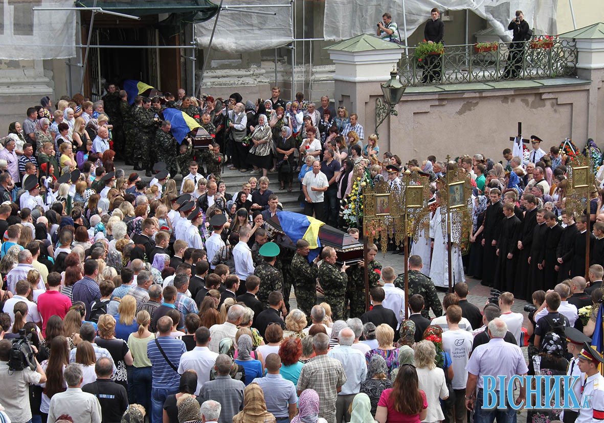Луцька міська рада виділила 400 тисяч гривень сім’ям загиблих на Донеччині військових