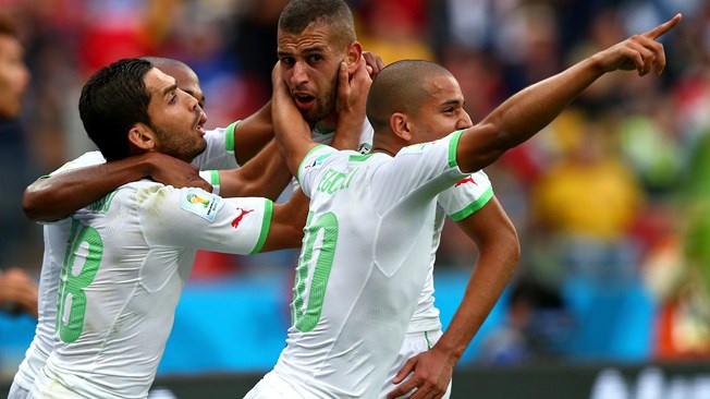 Алжир несподівано стає претендентом на вихід з групи