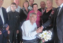 106-літній дідусь з Волині мріє побувати на весіллі внуків