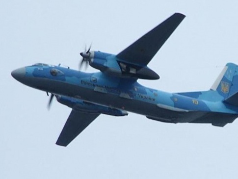 На Луганщині збили ще один український транспортний літак