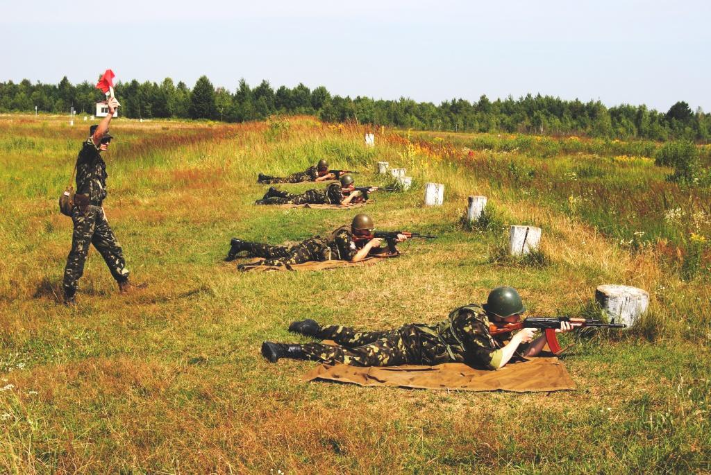 Учасники АТО провели польові навчання для військових Рівненщини