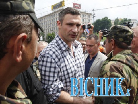 Люди, які не хочуть йти з Майдану, пообіцяли Кличкузвільнити проїжджу частину