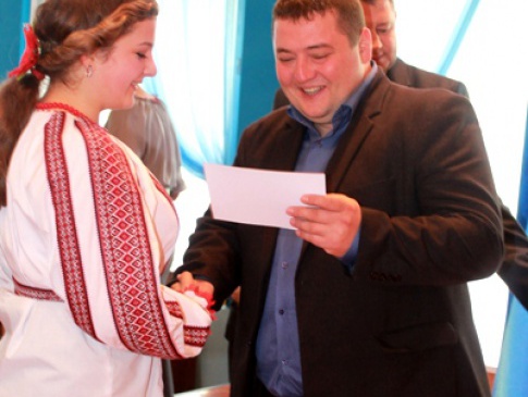 На Рівненщині 162 найкращі учні отримали премії від голови ОДА