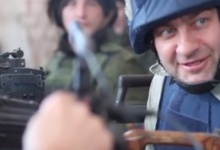 Російський актор Пореченков приїхав у Донецьк підтримати бойовиків і стріляв в аеропорту з кулемета