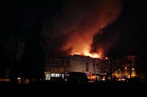 Міліція затримала підпалювачів столичного кінотеатру «Жовтень»