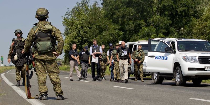 Спостерігачі ОБСЄ «ненароком» видали військовим РФ розташування української техніки