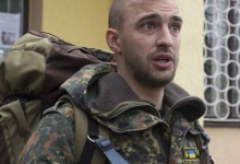 Снайпера з 51 ОМБР, який захищав військове майно від агресивної молоді, судять за хуліганство