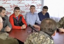 Сепаратисти виклали відео з ганебної прес-конференції луцьких комуністів братів Кононовичів у Луганську
