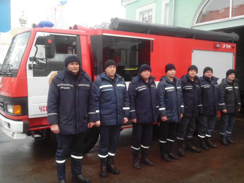 У Луцьку пожежники врятували 18 мешканців багатоповерхівки