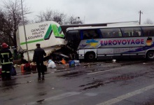 На Волині автобус з пасажирами з Німеччини зіштовхнувся з вантажівкою — є загиблі та багато постраждалих