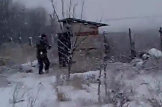 Розваги маргіналів: бойовики гранатою підірвали туалет і зняли це на відео