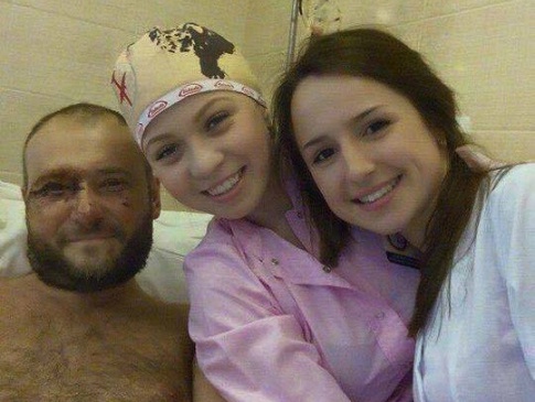 З’явилися фото пораненого Дмитра Яроша з госпіталю