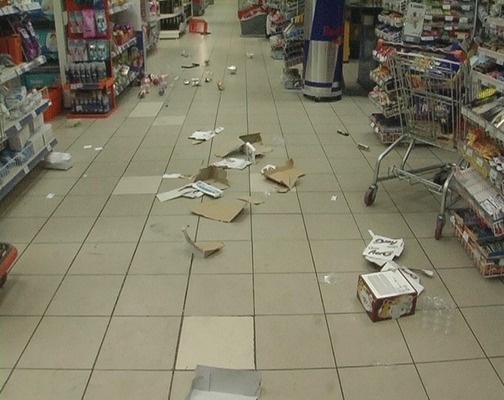 У Луцьку жінки-крадійки після викриття вчинили погром у супермаркеті