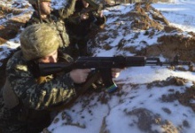 Росіяни штурмують позиції українців у Дебальцево за підтримки артилерії і танків — наші відповідають тільки зі стрілецької зброї і гранатометів