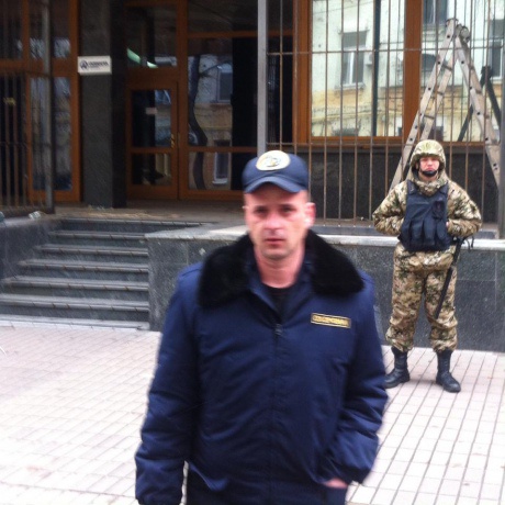 Офіс «Укрнафти» у Києві барикадують