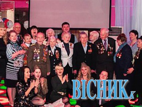 В Росії ветеранів запросили у... стриптиз-клуб