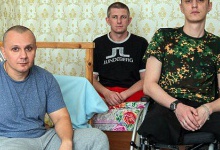 Скалічені бойовики масово оформлюють соцдопомоги від України