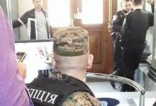 Спецназ блокував Тернопільську міську раду, щоб арештувати заступника голови