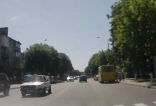 З’явилося відео аварії у Луцьку, під час якої на переході збили двох школярок