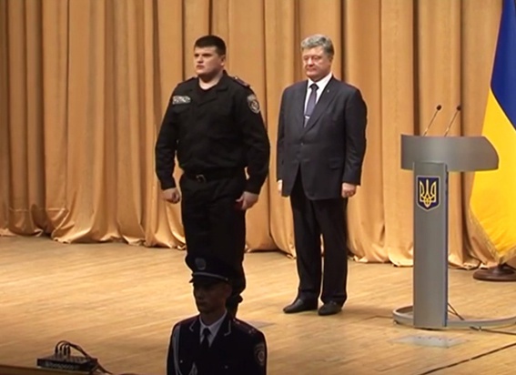 Рівненських міліціонерів нагородили державними нагородами