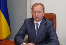 Помічником голови ДФС став кум Калетника, який незаконно розмитнив спецзасоби для розгону Майдану