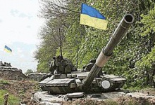 Українські танкісти знищили танк бойовиків під Опитним