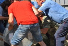 Самооборонівці і міліціонери вилучили понад тонну спирту під Луцьком
