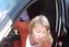 У Білорусі п’яна жінка-водій чинила опір міліції і вимагала відпустити її, бо вона громадянка Росії