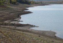 У Криму катастрофічно міліє одне з найбільших водосховищ
