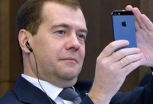 Медведєв вирішив «твітнути» пост українською і зганьбився