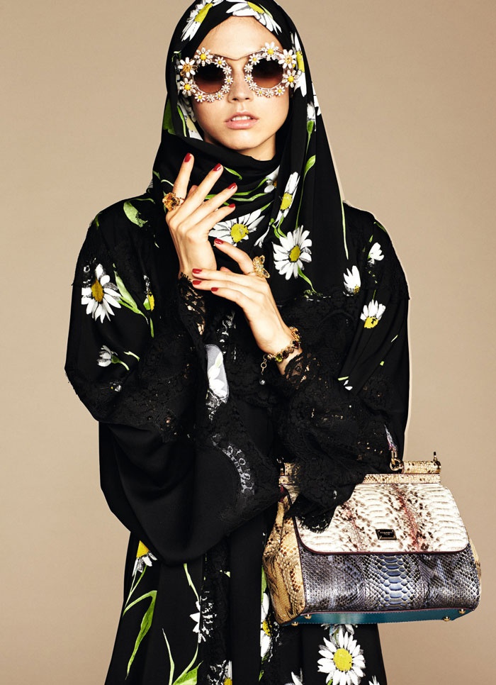 Dolce & Gabbana презентували першу колекцію хіджабів