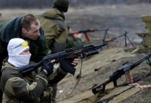 Бойовики стріляють по своїх, щоб клянчити в РФ гроші на «посилення оборони»