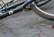 На Волині п’яний велосипедист упав під вантажівку
